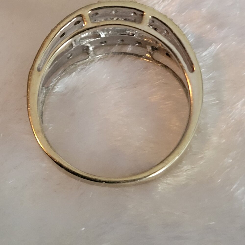 White Gold Diamond Ring Sz 7 - Picture 4 of 9